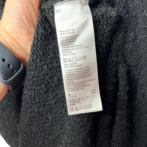 Tommy Bahama Black Knitted 3/4 Sleeve Pull On V-Neck Sweater Size Medium - Picture 7 of 13